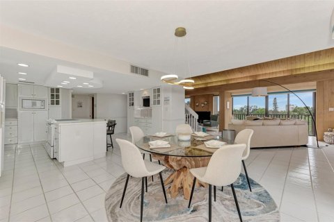 Condominio en alquiler en Sarasota, Florida, 3 dormitorios, 173.45 m2 № 926822 - foto 22