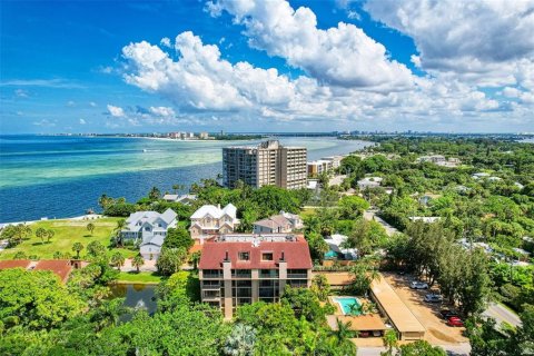 Condominio en alquiler en Sarasota, Florida, 3 dormitorios, 173.45 m2 № 926822 - foto 1