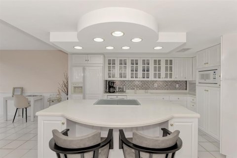 Condominio en alquiler en Sarasota, Florida, 3 dormitorios, 173.45 m2 № 926822 - foto 12