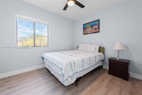 Villa ou maison à vendre à Homestead, Floride: 4 chambres, 255.67 m2 № 2042226 - photo 19