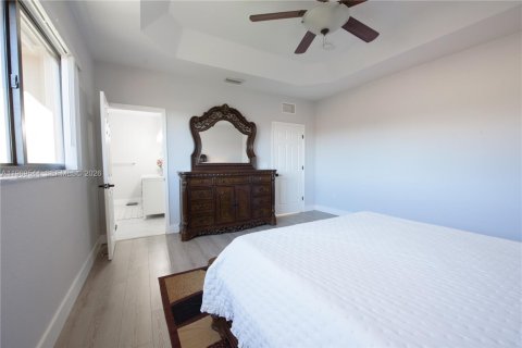 Villa ou maison à vendre à Homestead, Floride: 4 chambres, 255.67 m2 № 2042226 - photo 14