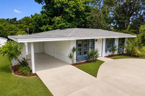 Casa en venta en Bradenton, Florida, 2 dormitorios, 110.09 m2 № 2429291 - foto 2