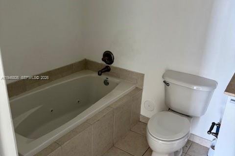 Apartment in Hollywood, Florida 3 bedrooms, 141.4 sq.m. № 2002954 - photo 8