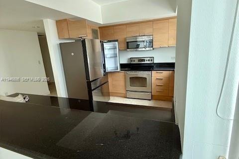 Apartment in Hollywood, Florida 3 bedrooms, 141.4 sq.m. № 2002954 - photo 6