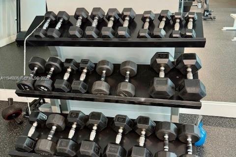 Apartment in Hollywood, Florida 3 bedrooms, 141.4 sq.m. № 2002954 - photo 14