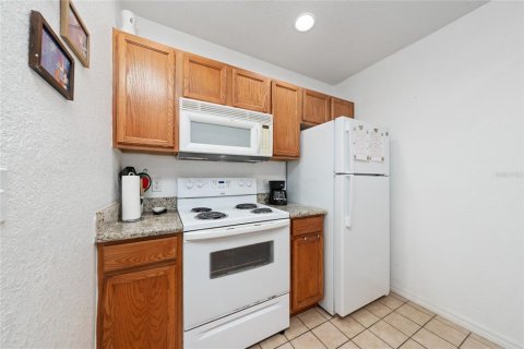 Adosado en venta en Kissimmee, Florida, 3 dormitorios, 120.4 m2 № 2236317 - foto 16