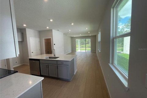 House in Palm Coast, Florida 4 bedrooms, 142.42 sq.m. № 1662062 - photo 5