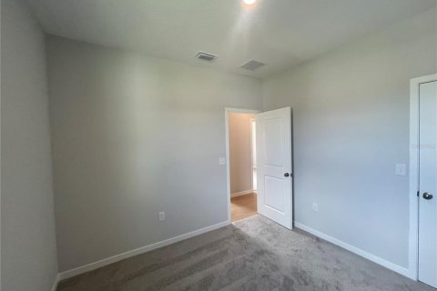 House in Palm Coast, Florida 4 bedrooms, 142.42 sq.m. № 1662062 - photo 15