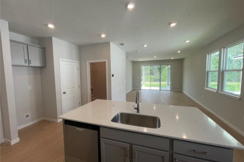 House in Palm Coast, Florida 4 bedrooms, 142.42 sq.m. № 1662062 - photo 16