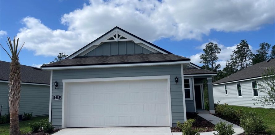 House in Palm Coast, Florida 4 bedrooms, 142.42 sq.m. № 1662062