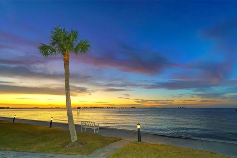 Condominio en venta en Sarasota, Florida, 2 dormitorios, 165.18 m2 № 2098726 - foto 26