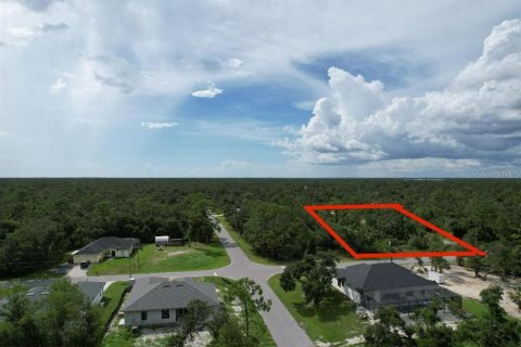 Land in Port Charlotte, Florida № 2165261