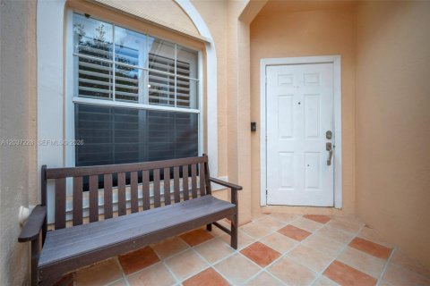 House in Pembroke Pines, Florida 3 bedrooms, 154.22 sq.m. № 2089499 - photo 10