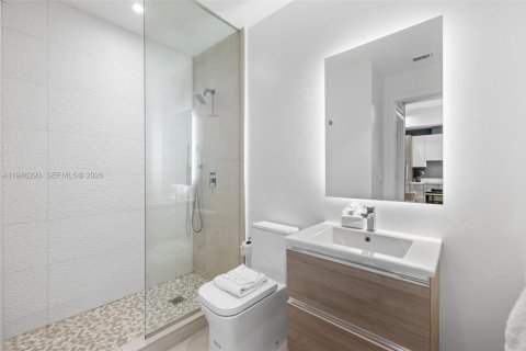 Купить кондоминиум в Майами, Флорида 1 спальня, 53.05м2, № 2088978 - фото 18