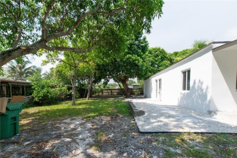 Casa en venta en Miami, Florida, 3 dormitorios, 71.35 m2 № 1890259 - foto 21