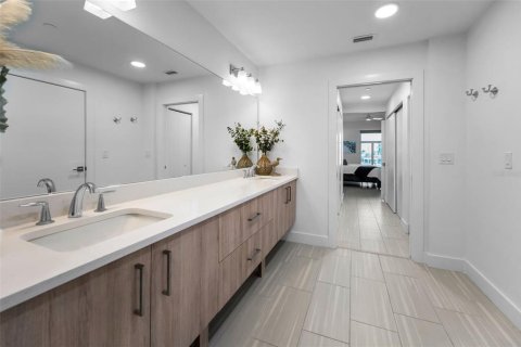 Copropriété à vendre à Clearwater, Floride: 3 chambres, 159.33 m2 № 1616899 - photo 29