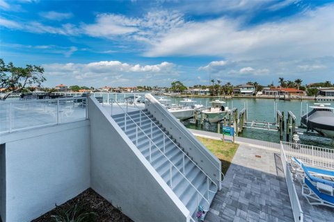 Copropriété à vendre à Clearwater, Floride: 3 chambres, 159.33 m2 № 1616899 - photo 13