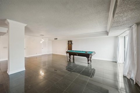 Condo in Clearwater, Florida, 3 bedrooms  № 1545883 - photo 25