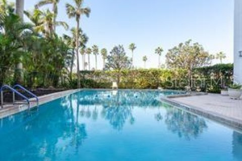 Condominio en alquiler en Sarasota, Florida, 2 dormitorios, 132.29 m2 № 1722132 - foto 17