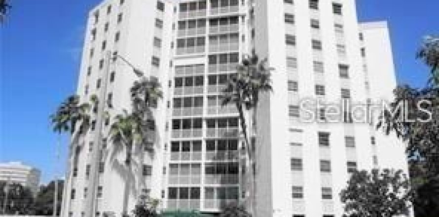 Condominio en Sarasota, Florida, 2 dormitorios № 1722132