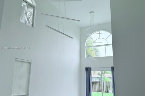 Villa ou maison à vendre à Homestead, Floride: 4 chambres, 293.66 m2 № 1768640 - photo 6