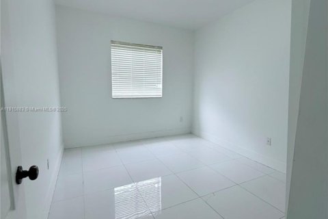 Villa ou maison à vendre à Homestead, Floride: 4 chambres, 293.66 m2 № 1768640 - photo 24