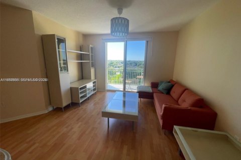 Condominio en alquiler en Miami, Florida, 1 dormitorio, 56.21 m2 № 2008663 - foto 7