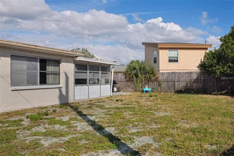 Casa en venta en Holiday, Florida, 2 dormitorios, 97.27 m2 № 1908775 - foto 17