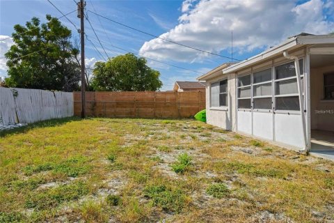Casa en venta en Holiday, Florida, 2 dormitorios, 97.27 m2 № 1908775 - foto 16