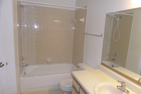 Apartamento en alquiler en Orlando, Florida, 2 dormitorios, 86.77 m2 № 1770175 - foto 3