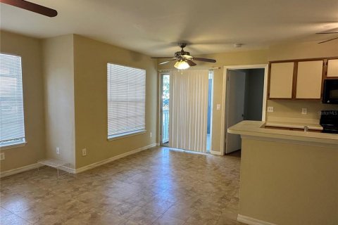 Apartamento en alquiler en Orlando, Florida, 2 dormitorios, 86.77 m2 № 1770175 - foto 5