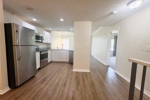 Condo in Sarasota, Florida, 3 bedrooms  № 2226087 - photo 11