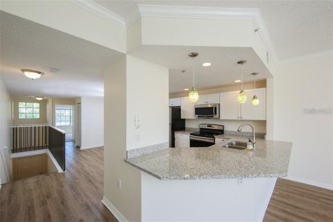 Condo in Sarasota, Florida, 3 bedrooms  № 2226087 - photo 12