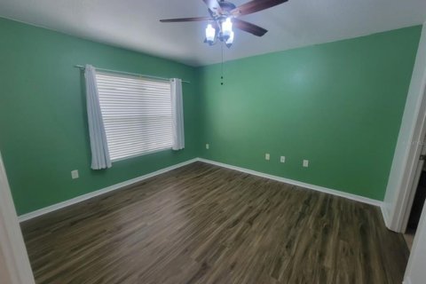 Condo in Winter Garden, Florida, 2 bedrooms  № 2225324 - photo 10