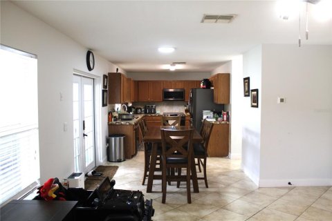 Villa ou maison à vendre à Sanford, Floride: 4 chambres, 230.03 m2 № 1808953 - photo 8