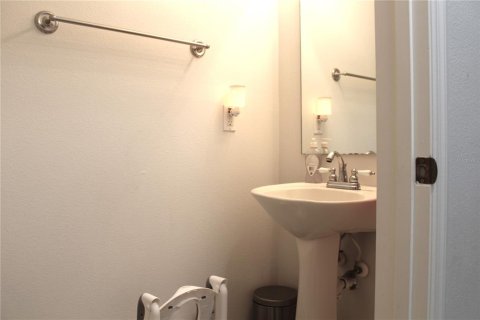 Villa ou maison à vendre à Sanford, Floride: 4 chambres, 230.03 m2 № 1808953 - photo 25