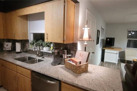 House in Orlando, Florida 3 bedrooms, 138.7 sq.m. № 1822297 - photo 9