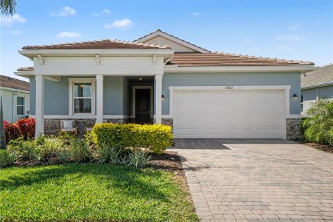 House in Venice, Florida 4 bedrooms, 186.27 sq.m. № 2166960