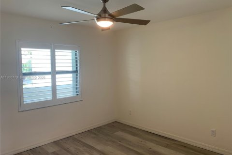 Copropriété à vendre à Stuart, Floride: 2 chambres, 105.44 m2 № 2090706 - photo 12
