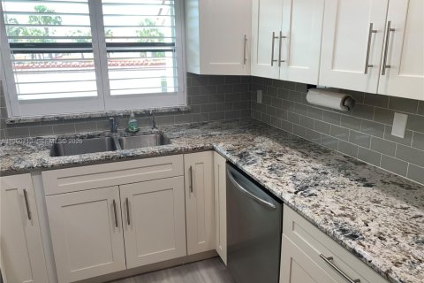 Copropriété à vendre à Stuart, Floride: 2 chambres, 105.44 m2 № 2090706 - photo 8