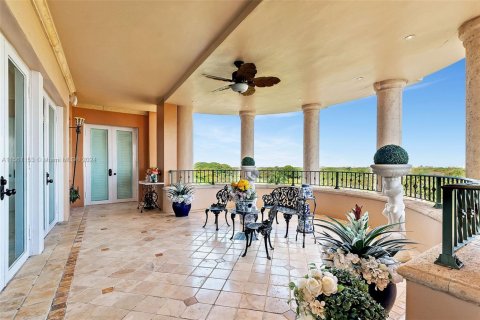 Condominio en venta en Coral Gables, Florida, 3 dormitorios, 366.87 m2 № 1977731 - foto 30