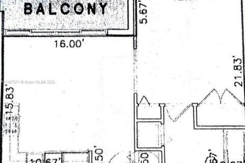 Condo in Miami, Florida, 1 bedroom  № 1937713 - photo 13