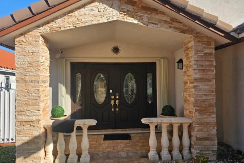 Villa ou maison à louer à Miami, Floride: 3 chambres, 164.53 m2 № 1987403 - photo 19