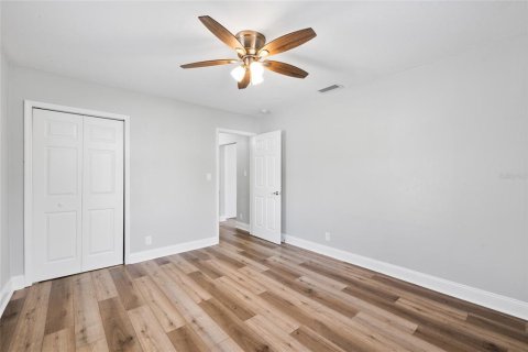 Casa en venta en Tampa, Florida, 3 dormitorios, 104.52 m2 № 2396005 - foto 22