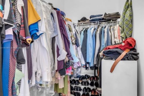 Condominio en venta en Doral, Florida, 3 dormitorios, 105.44 m2 № 1973309 - foto 24