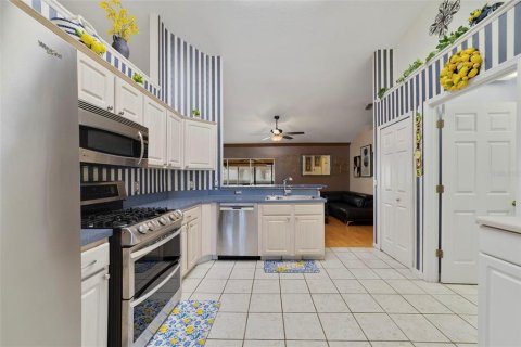 Casa en venta en Davenport, Florida, 4 dormitorios, 179.58 m2 № 2221064 - foto 5