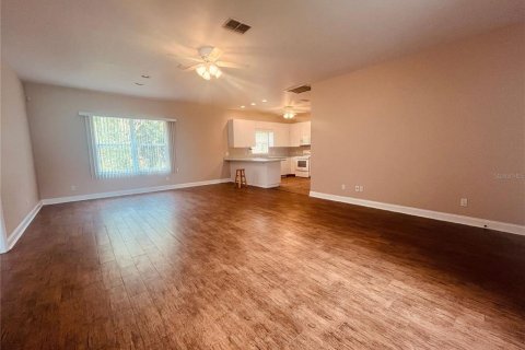 Casa en alquiler en Winter Haven, Florida, 3 dormitorios, 145.67 m2 № 1789841 - foto 13