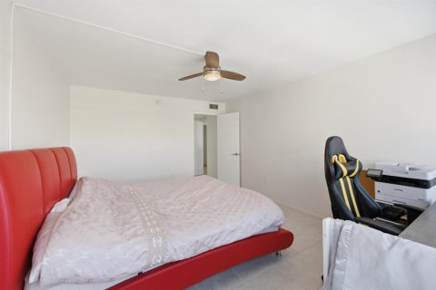 Copropriété à vendre à Aventura, Floride: 2 chambres, 116.22 m2 № 2262145 - photo 15