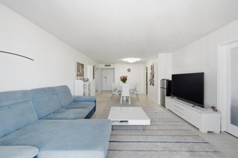 Copropriété à vendre à Aventura, Floride: 2 chambres, 116.22 m2 № 2262145 - photo 10