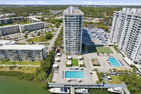 Copropriété à vendre à Aventura, Floride: 2 chambres, 116.22 m2 № 2262145 - photo 25